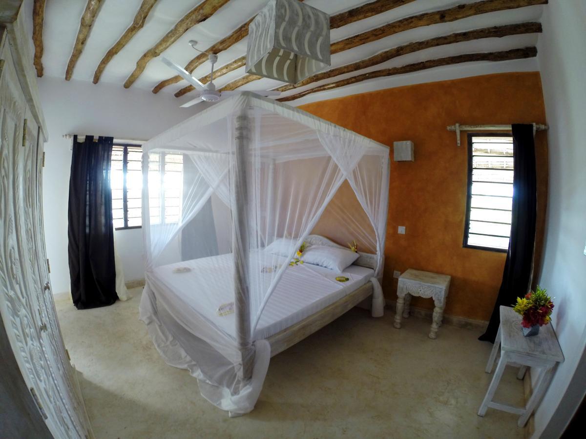 Nyumba Ya Afrika Bed & Breakfast Watamu Eksteriør bilde