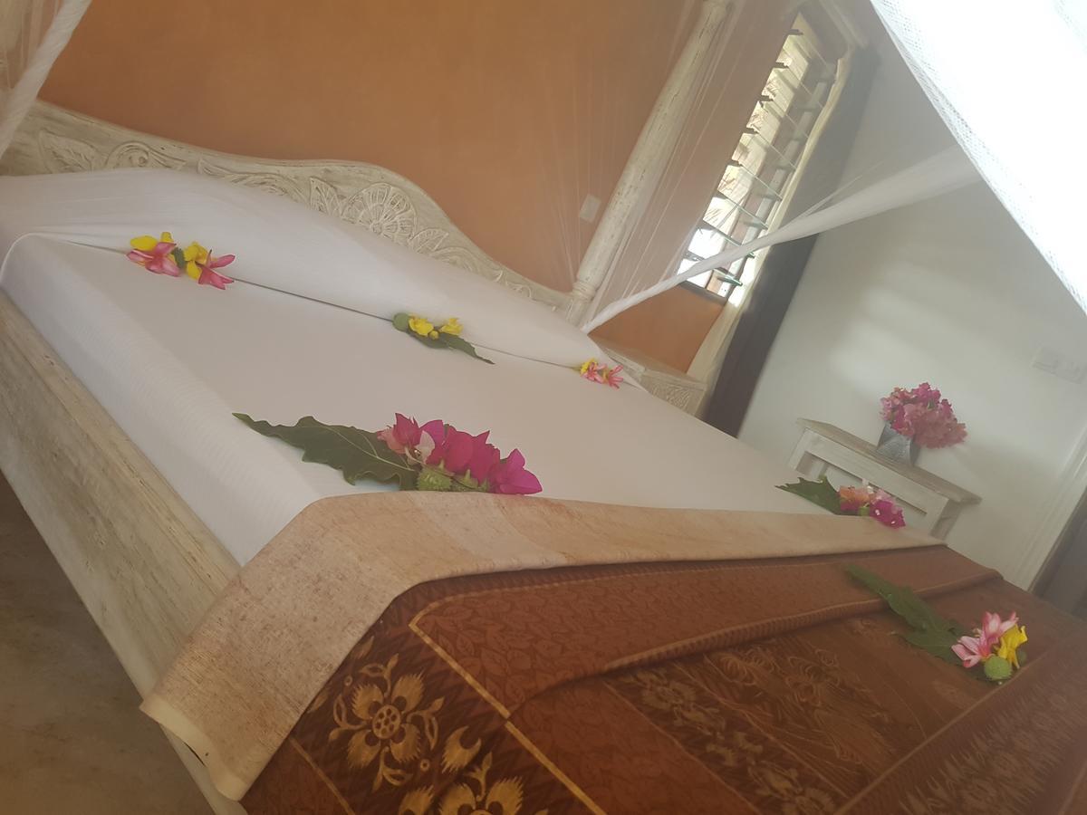 Nyumba Ya Afrika Bed & Breakfast Watamu Eksteriør bilde